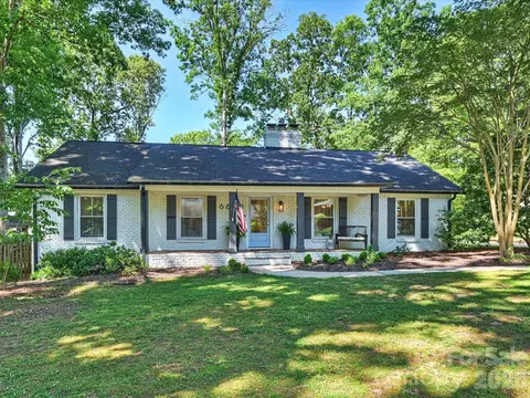 6610 Burlwood Rd, Charlotte, NC 28211