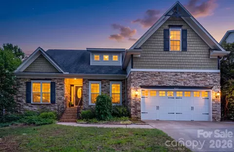 4017 W Sandy Trl, Fort Mill, SC 29707