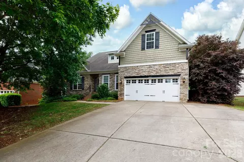 4017 W Sandy Trl, Fort Mill, SC 29707