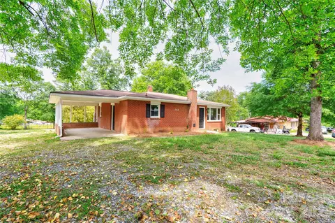 153 Greene Rd, Forest City, NC 28043