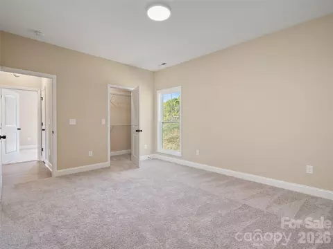 Bedroom - 373 Barefoot Rdg, Clyde, NC 28721 photo 1 of 6