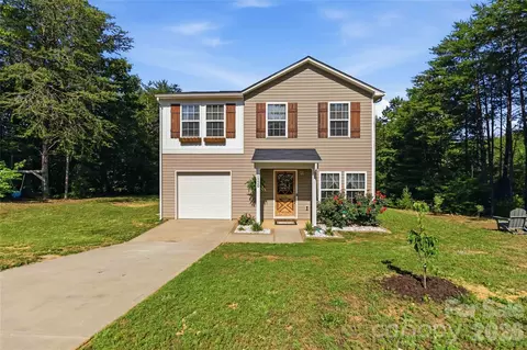 2220 Pinnacle View Dr, Kings Mountain, NC 28086