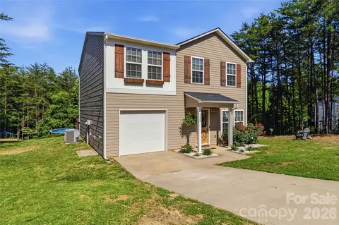 2220 Pinnacle View Dr, Kings Mountain, NC 28086
