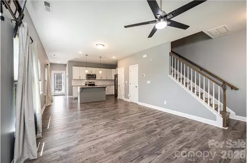 Living - 1809 Edgewater Nw Dr NW, Conover, NC 28613 photo 3 of 3