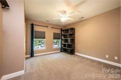 Bedroom - 1809 Edgewater Nw Dr NW, Conover, NC 28613 photo 4 of 8