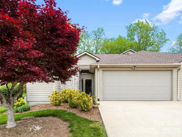 29 Tisha Ln, Hendersonville, NC 28739