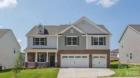 136 Pecan Grove Ln, Statesville, NC 28677