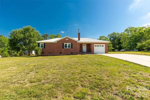 503 N Wylie St, Lancaster, SC 29720
