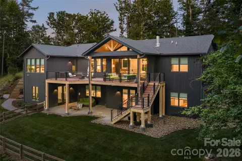 27 Tommy Ray Rdg, Weaverville, NC 28787