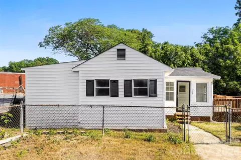 709 A St, Bessemer City, NC 28016