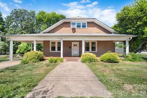 207 W Main St, Maiden, NC 28650