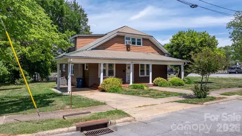207 W Main St, Maiden, NC 28650