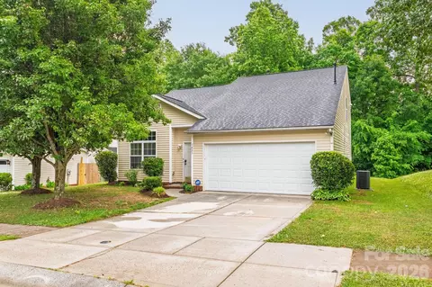 1423 Quail St, Charlotte, NC 28214