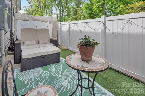 5308 Somerset Hill Ln, Charlotte, NC 28269