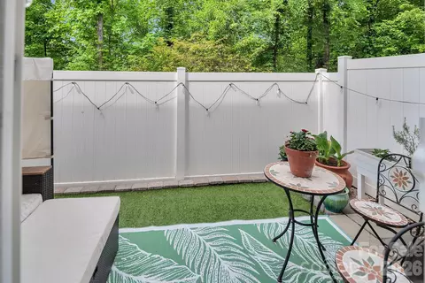 5308 Somerset Hill Ln, Charlotte, NC 28269