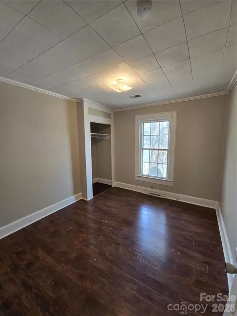 Bedroom - 184 Cabarrus E Ave E, Concord, NC 28025 photo 2 of 10