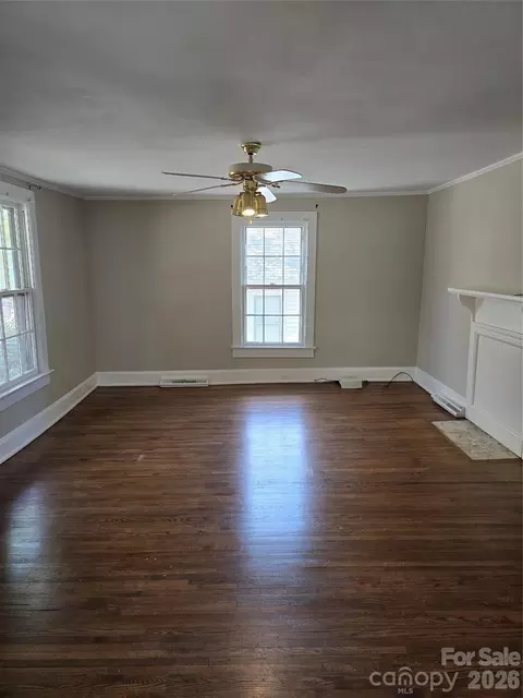 Living - 184 Cabarrus E Ave E, Concord, NC 28025 photo 2 of 6