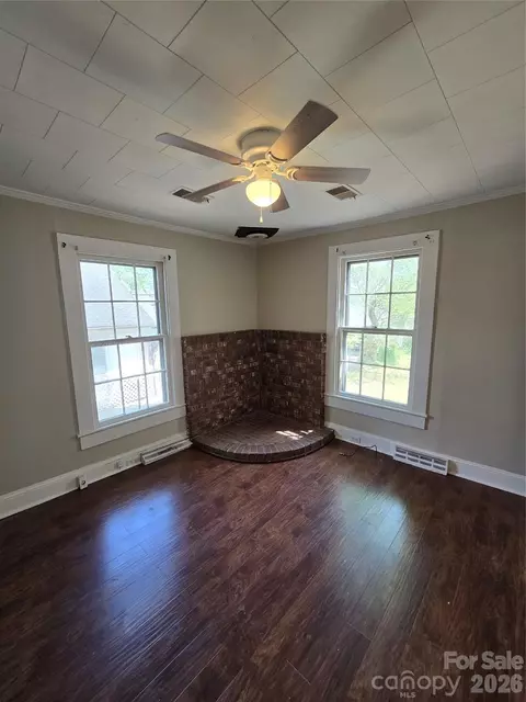 Living - 184 Cabarrus E Ave E, Concord, NC 28025 photo 6 of 6