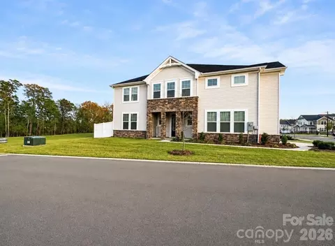 14618 Tamarack Dr, Charlotte, NC 28278