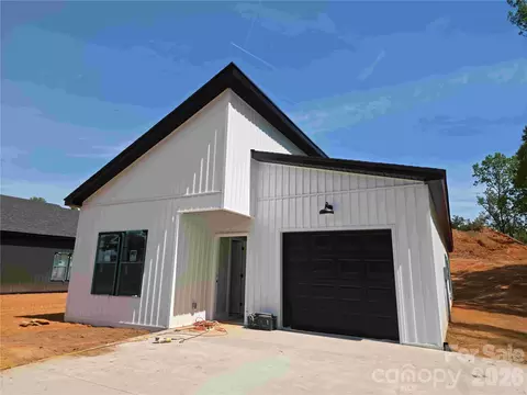 921 Overlook Sw 5 Dr SW #5, Lenoir, NC 28645