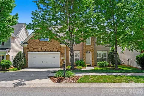 10331 Falling Leaf Nw Dr NW, Concord, NC 28027