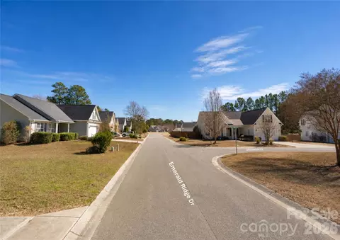 30 Emerald Ridge Drive #30, Hampstead, NC 28443 photo 8