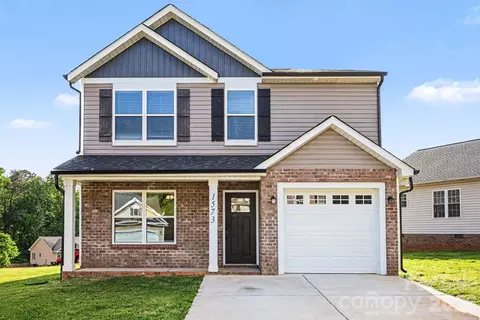 Exterior - 1573 Mayfair Dr, Conover, NC 28613 photo 3 of 3