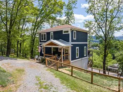 Exterior - 221 Northside St, Canton, NC 28716 photo 2 of 7