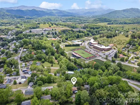 View/Area - 221 Northside St, Canton, NC 28716 photo 1 of 5