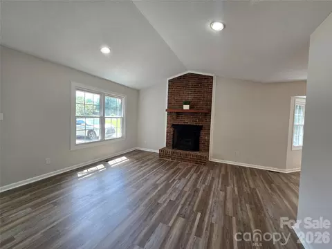 2306 Firmin Ct, Gastonia, NC 28056