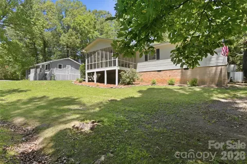 Exterior - 609 Davis St, Lancaster, SC 29720 photo 16 of 17