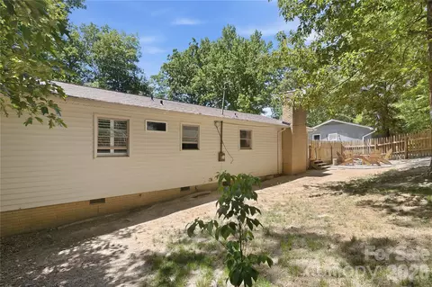 Exterior - 609 Davis St, Lancaster, SC 29720 photo 12 of 17
