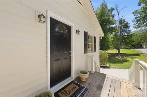 Exterior - 609 Davis St, Lancaster, SC 29720 photo 6 of 17