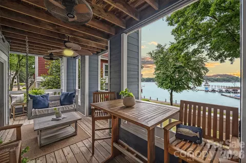 702 Southwest Dr, Davidson, NC 28036