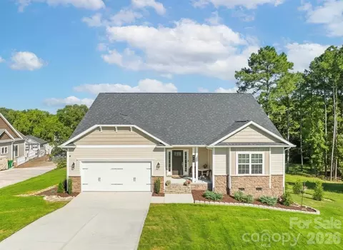413 Colton St, Oakboro, NC 28129