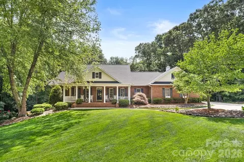 707 Luther Dr, Iron Station, NC 28080