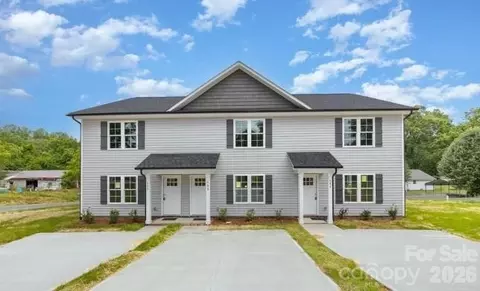604 W 8th St, Kannapolis, NC 28081