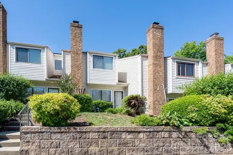 10969 Carmel Crossing Rd, Charlotte, NC 28226