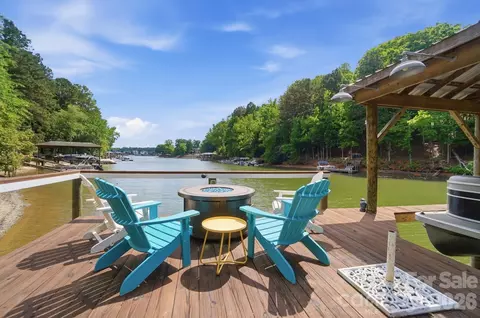 2113 Bon Villa Way, Tega Cay, SC 29708