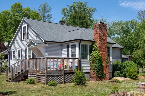 828 Jamestown Rd, Morganton, NC 28655