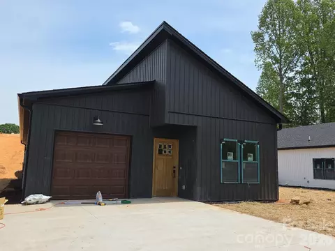 917 Overlook Sw 6 Dr SW #6, Lenoir, NC 28645