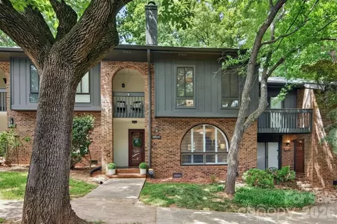 5803 Sharon K Rd #K, Charlotte, NC 28210