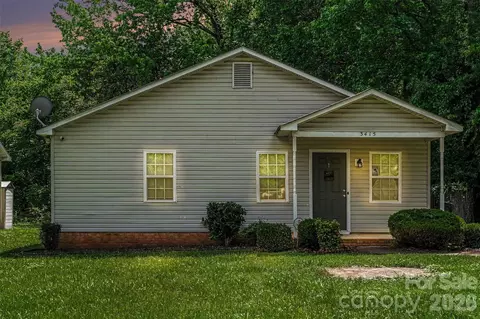 3415 Kentucky Ave, Charlotte, NC 28216