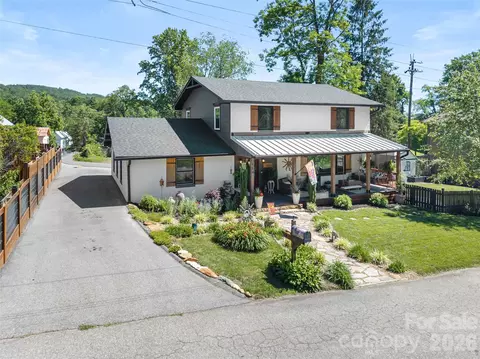 154 White Oak Ln, Brevard, NC 28712