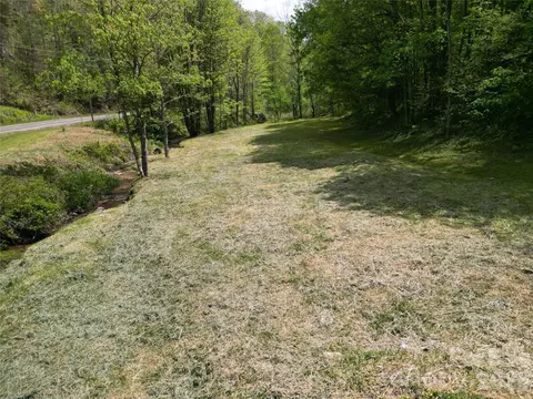 99999 Roaring Fork Rd, Mars Hill, NC 28754 photo 20