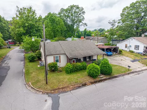 101 Huss Ave, Cherryville, NC 28021