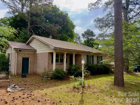 115 S White Oak St, Morven, NC 28119