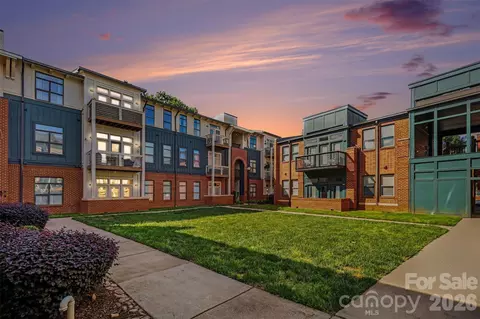 450 New Bern Station Ct, Charlotte, NC 28209
