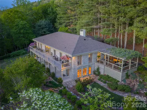 65 Crestwood Rd, Asheville, NC 28804