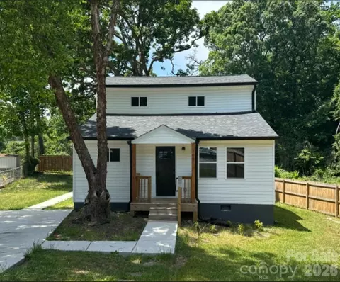 308 Alexander St, Mooresville, NC 28115
